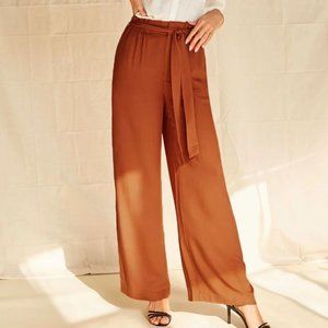 Forever 21 belted paperbag pants